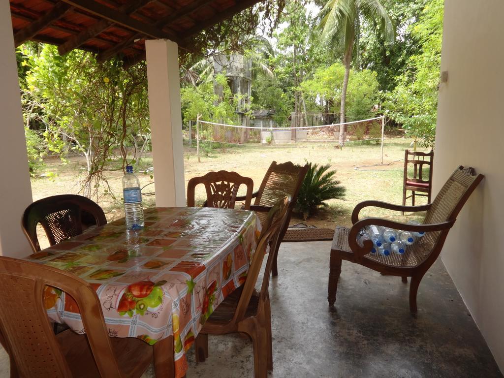 טרינקומאלה Neem Beach House מראה חיצוני תמונה