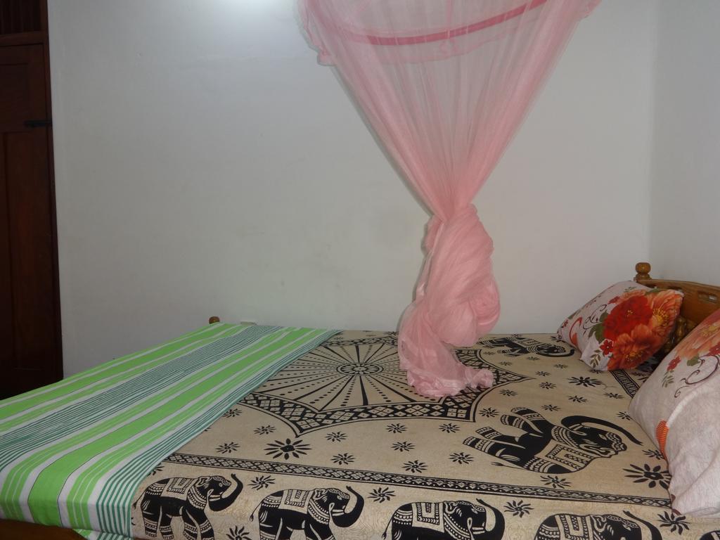 טרינקומאלה Neem Beach House מראה חיצוני תמונה